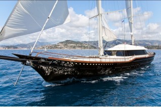 Sailing Yacht Infinity -  Cruising